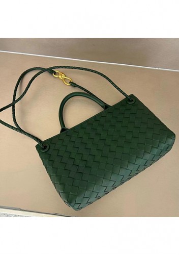 Allegria Woven Horizontal Leather Shoulder Bag Green