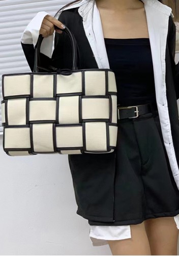 Mia Woven Canvas 12 Squares Tote Black
