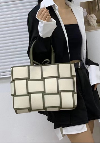 Mia Woven Canvas 12 Squares Tote Green