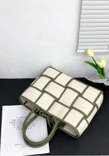 Mia Woven Canvas 12 Squares Tote Green