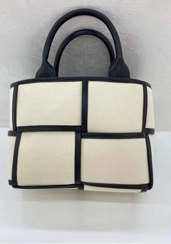 Mia Woven Canvas 4 Squares Tote Black