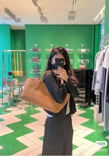 Grand Boulevard Woven Large Leather Tote Camel