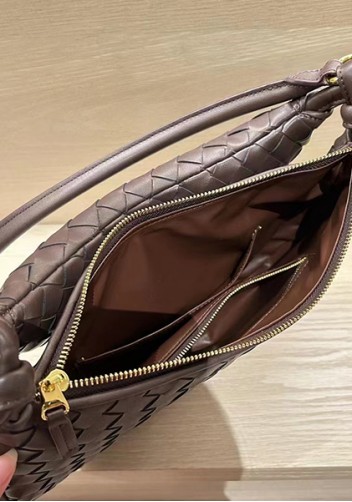 Gemini Woven Shoulder Bag Choco