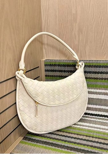 Gemini Woven Shoulder Bag Cream