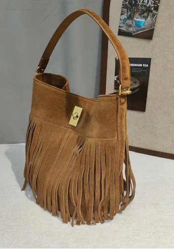 Shimanne Suede Leather Fringe Shoulder Bag Camel