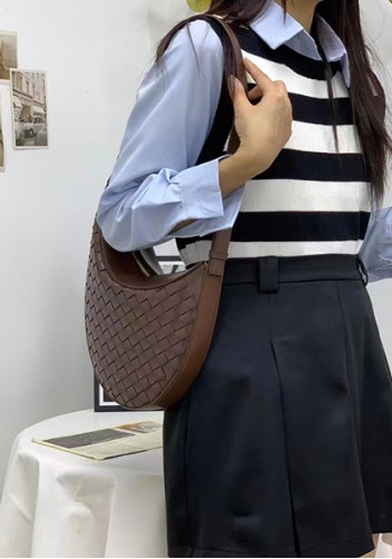 Mia Drop Woven Leather Shoulder Bag Brown