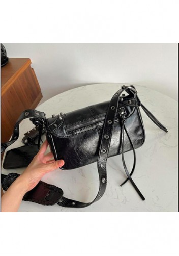 The Route 66 Vegan Leather Horizontal Messenger Bag Clips Black