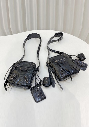 The Route 66 Vegan Croc Leather Vertical Messenger Bag Black