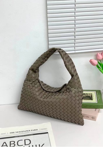 Dina Large Intrecciato Leather Tote Grey