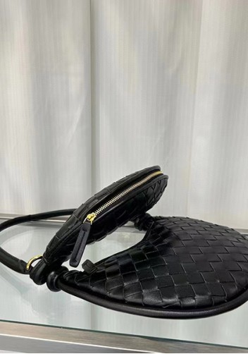 Gemini Woven Shoulder Small Bag Black