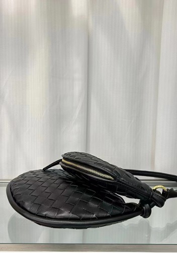 Gemini Woven Shoulder Small Bag Black