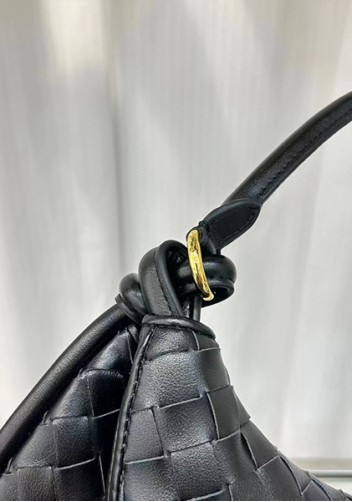 Gemini Woven Shoulder Small Bag Black