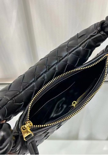 Gemini Woven Shoulder Small Bag Black