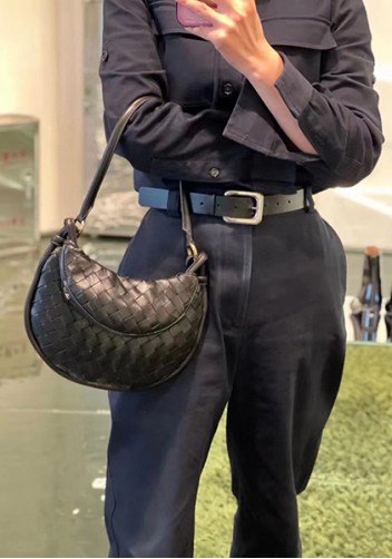 Gemini Woven Shoulder Small Bag Black