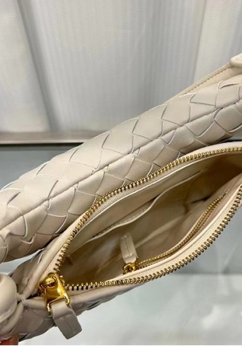 Gemini Woven Shoulder Small Bag Cream
