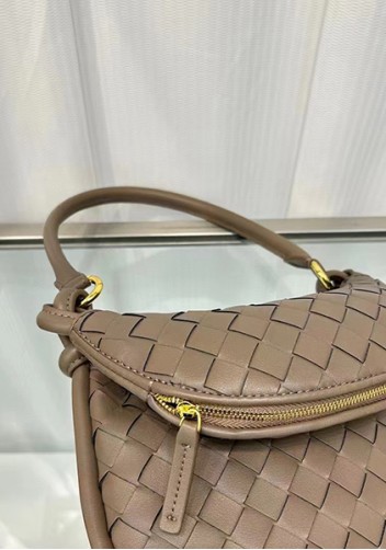 Gemini Woven Shoulder Small Bag Earthy Brown