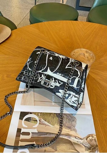 Bonnie Graffiti Vegan Leather Medium Chain Shoulder Bag Black