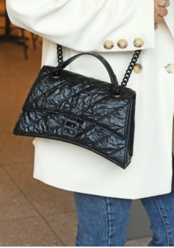 Bonnie Crushed Effect Vegan Leather Medium Chain Shoulder Bag Black