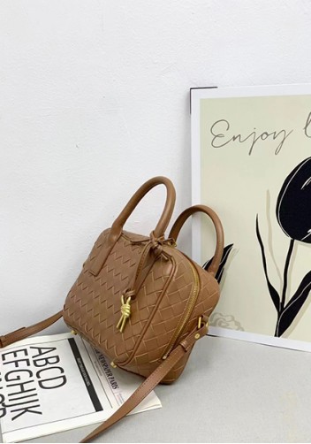 Dina Vacation Intrecciato Leather Shoulder Bag Camel