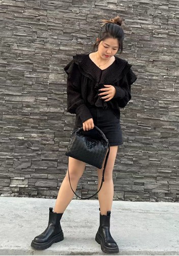 Dina Mini Intrecciato Leather Tote Black