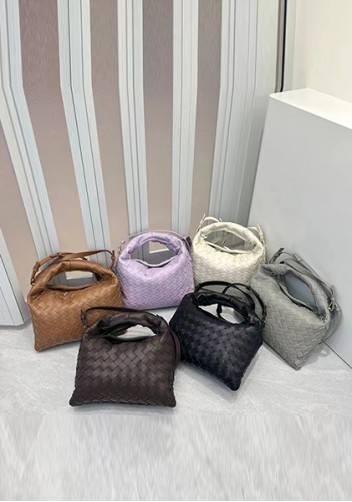 Dina Mini Intrecciato Leather Tote Choco