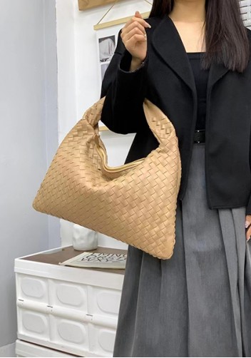Dina Large Intrecciato Leather Zip Tote Beige