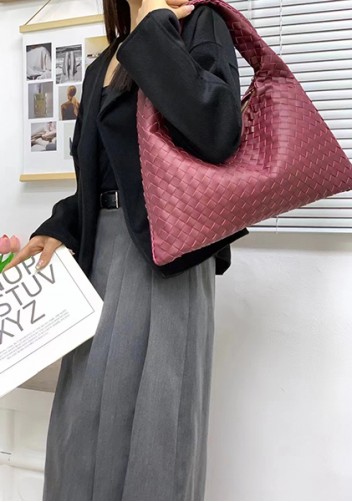 Dina Large Intrecciato Leather Zip Tote Burgundy