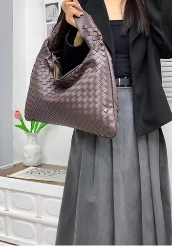 Dina Large Intrecciato Leather Zip Tote Choco