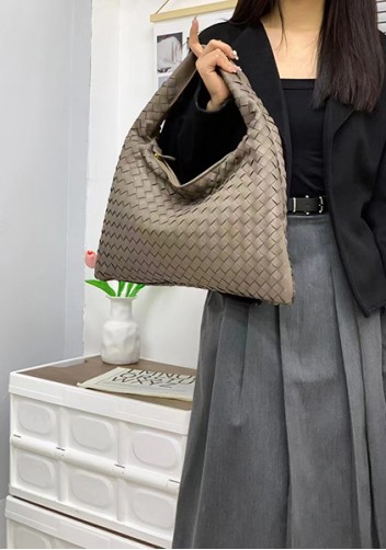 Dina Large Intrecciato Leather Zip Tote Grey