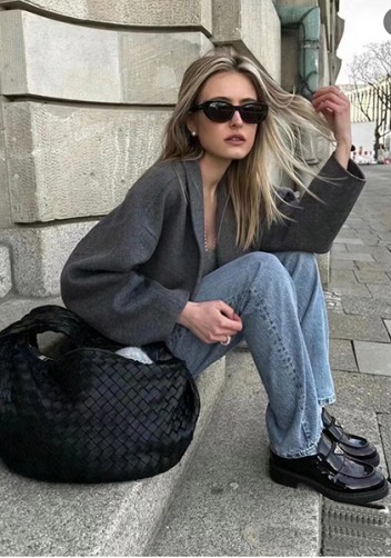 Dina Large Knotted Intrecciato Leather Tote Black