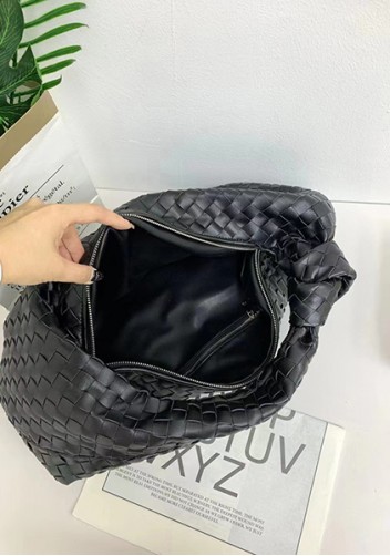 Dina Large Knotted Intrecciato Leather Tote Black