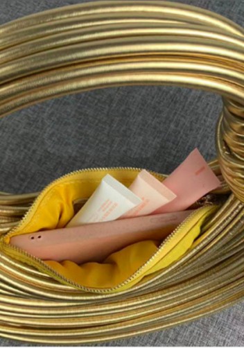 Dina Spaghetti Vegan Leather Knot Shoulder Bag Gold