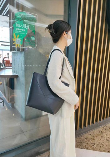 Adrienne Patchwork Leather Medium Tote Black