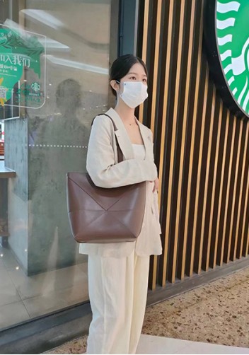 Adrienne Patchwork Leather Medium Tote Choco