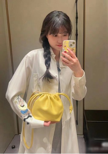 Salsa Leather Small Drawstring Bag Yellow