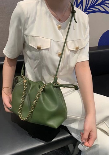 Salsa Leather Medium Drawstring Bag Green