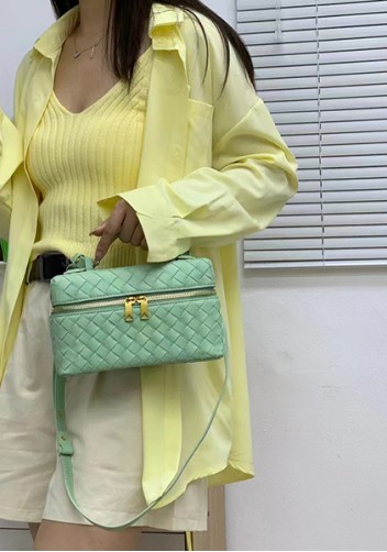 Mia Woven Leather Long Beauty Case Green
