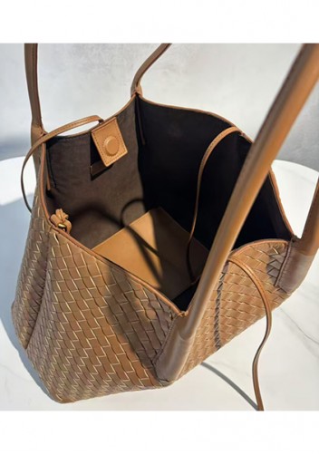 Mia Gallery Woven Leather Shoulder Large Bag Camel