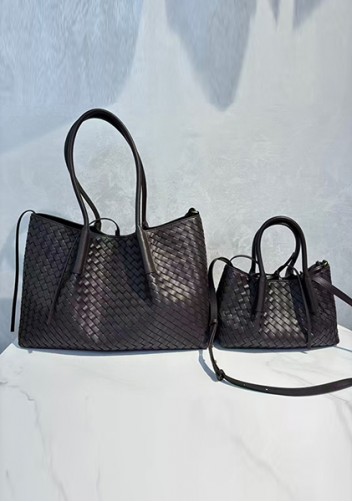 Mia Gallery Woven Leather Shoulder Small Bag Black