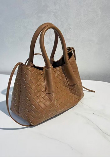 Mia Gallery Woven Leather Shoulder Small Bag Camel