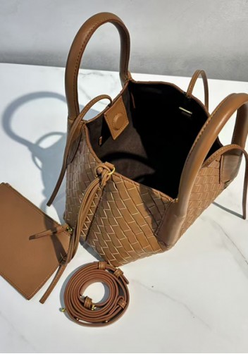 Mia Gallery Woven Leather Shoulder Small Bag Camel