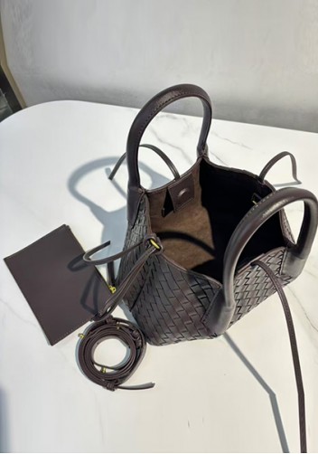 Mia Gallery Woven Leather Shoulder Small Bag Coffee