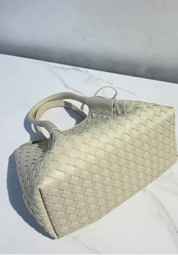 Mia Gallery Woven Leather Shoulder Small Bag Cream