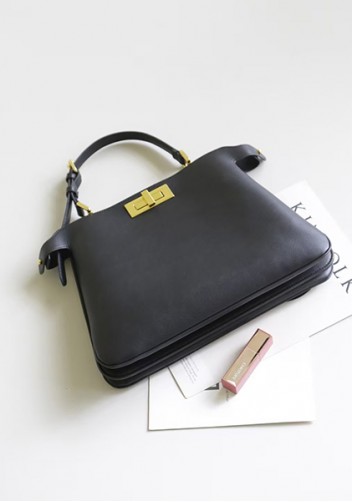 Carrie Smooth Leather Medium Bag Black