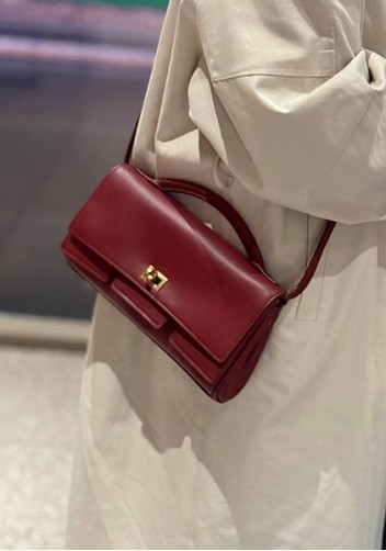 Monaco Glam Small Clutch On Strap Wine