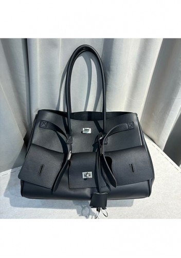 Monaco Glam Carry All Large Leather Shoulder Bag Black Silver