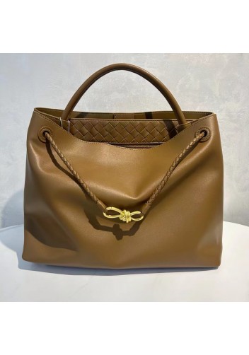 Allegria Large Smooth Leather Shoulder Bag Acorn Brown