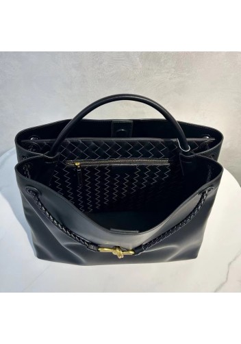Allegria Large Smooth Leather Shoulder Bag Black
