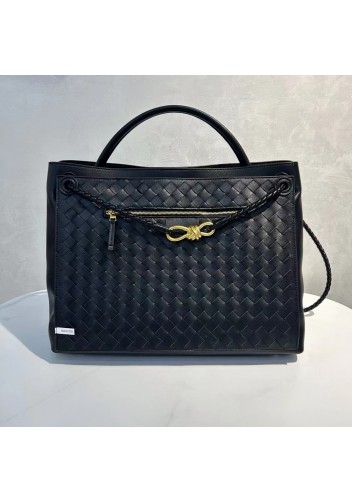 Allegria Large Smooth Leather Shoulder Bag Black