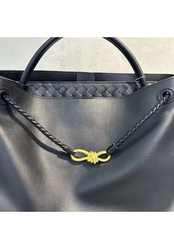 Allegria Large Smooth Leather Shoulder Bag Black